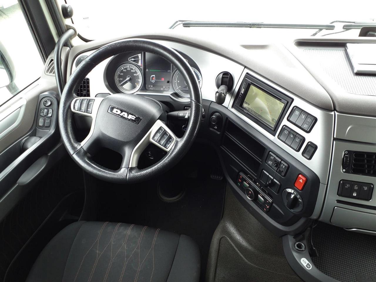 DAF XF 450 FT 4X2 null