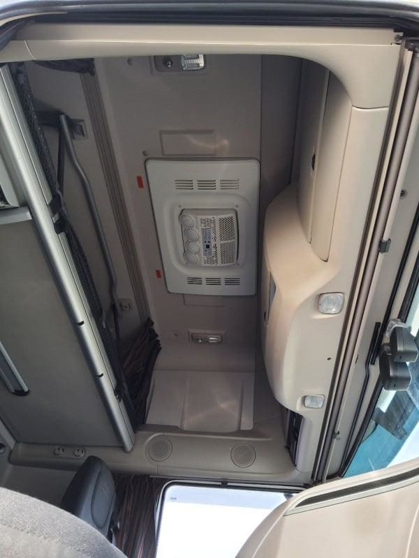 DAF XF 480 FAN 6X2 N null