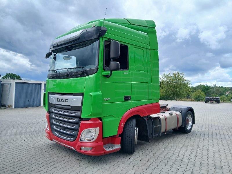 DAF XF 450 FT 4X2 LOW DECK null