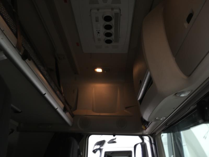 DAF XF 480 FT 4X2 LOW DECK null