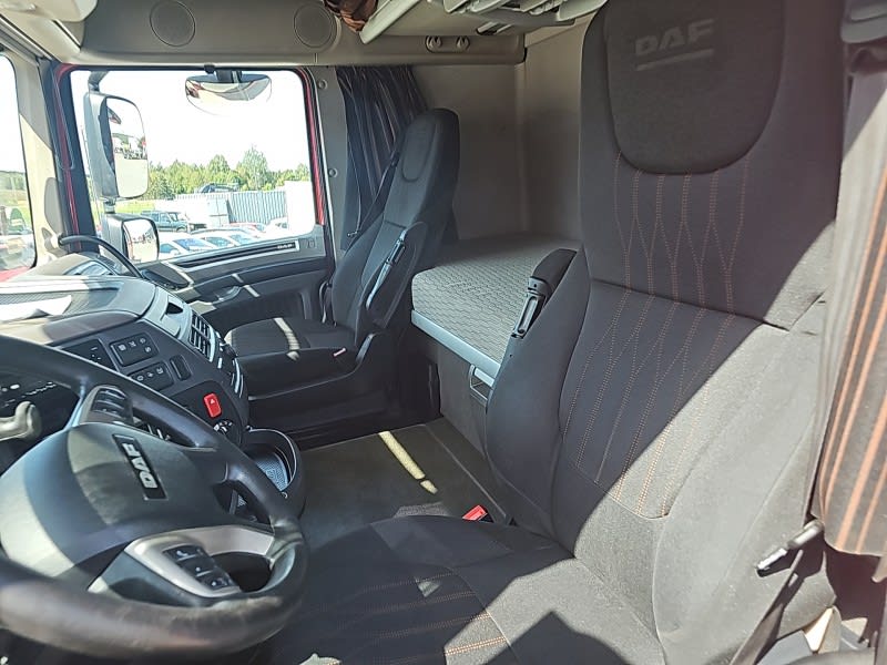 DAF XF 480 FT 4X2 LOW DECK null