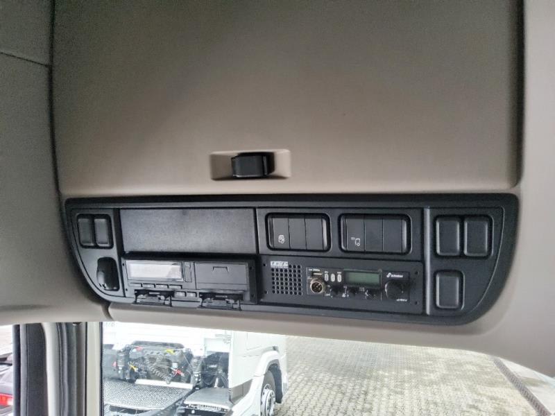 DAF XF 480 FT 4X2 LOW DECK null