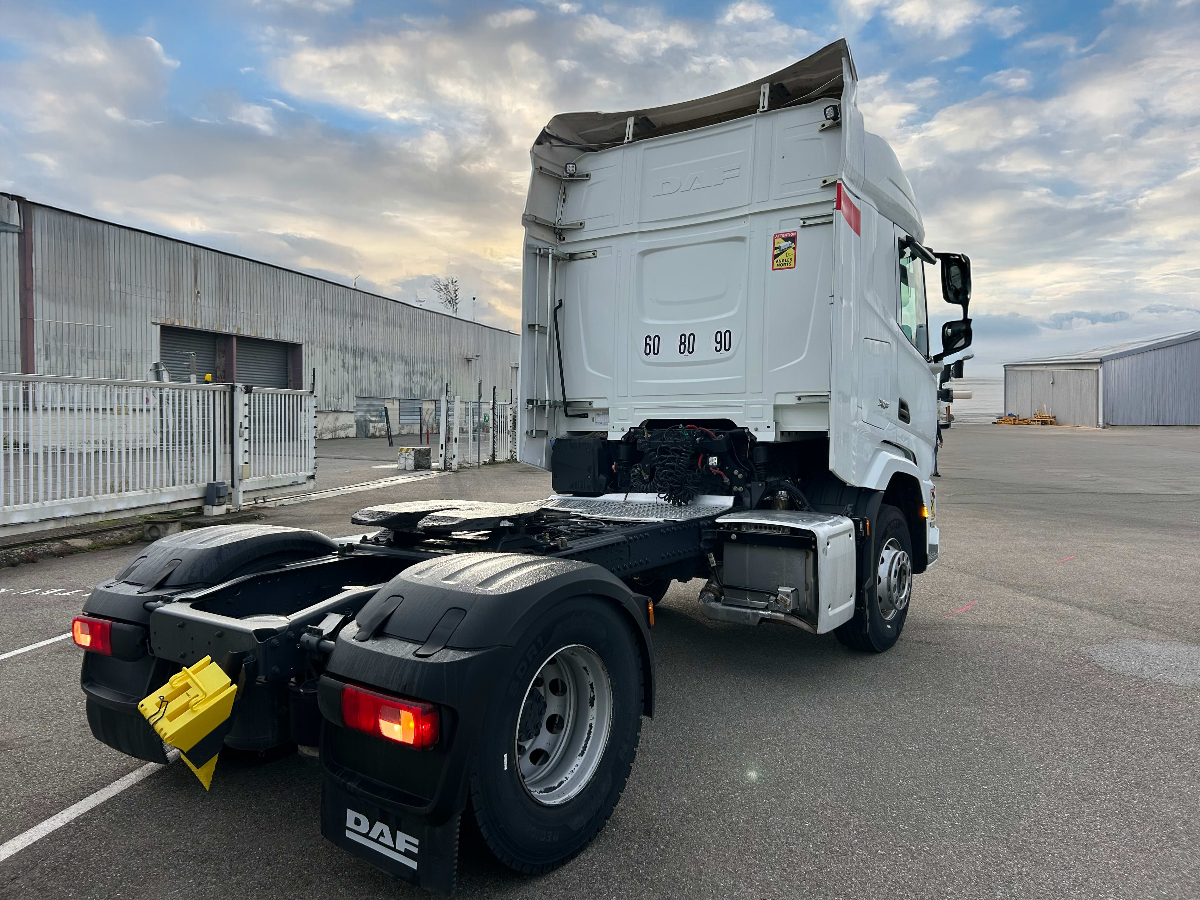 DAF XFn 480 FT 4X2 null