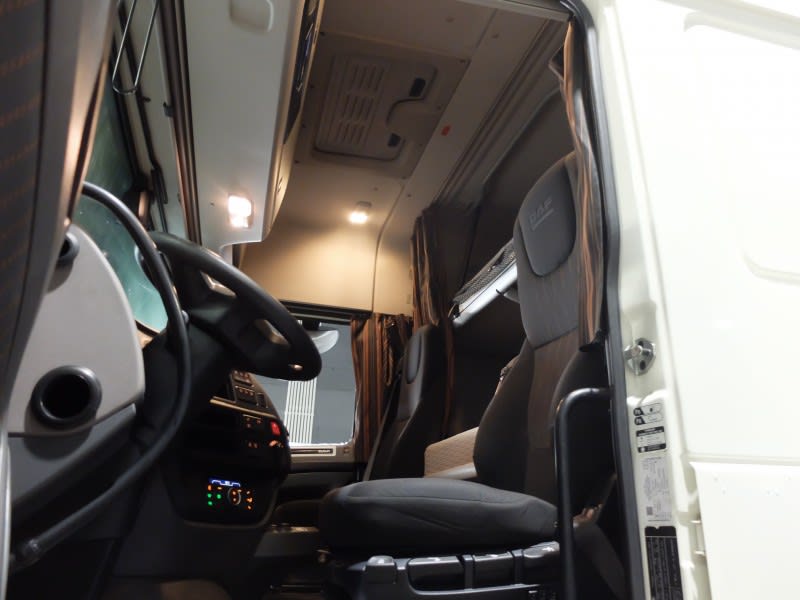 DAF XF 450 FTP 6X2 P null