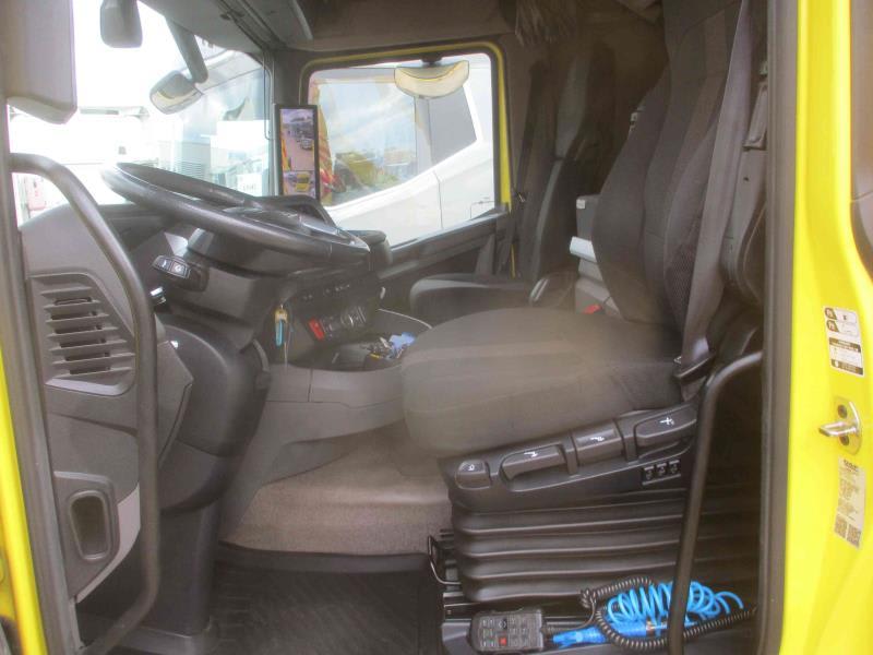 DAF XFn 480 FT 4X2 LOW DECK null
