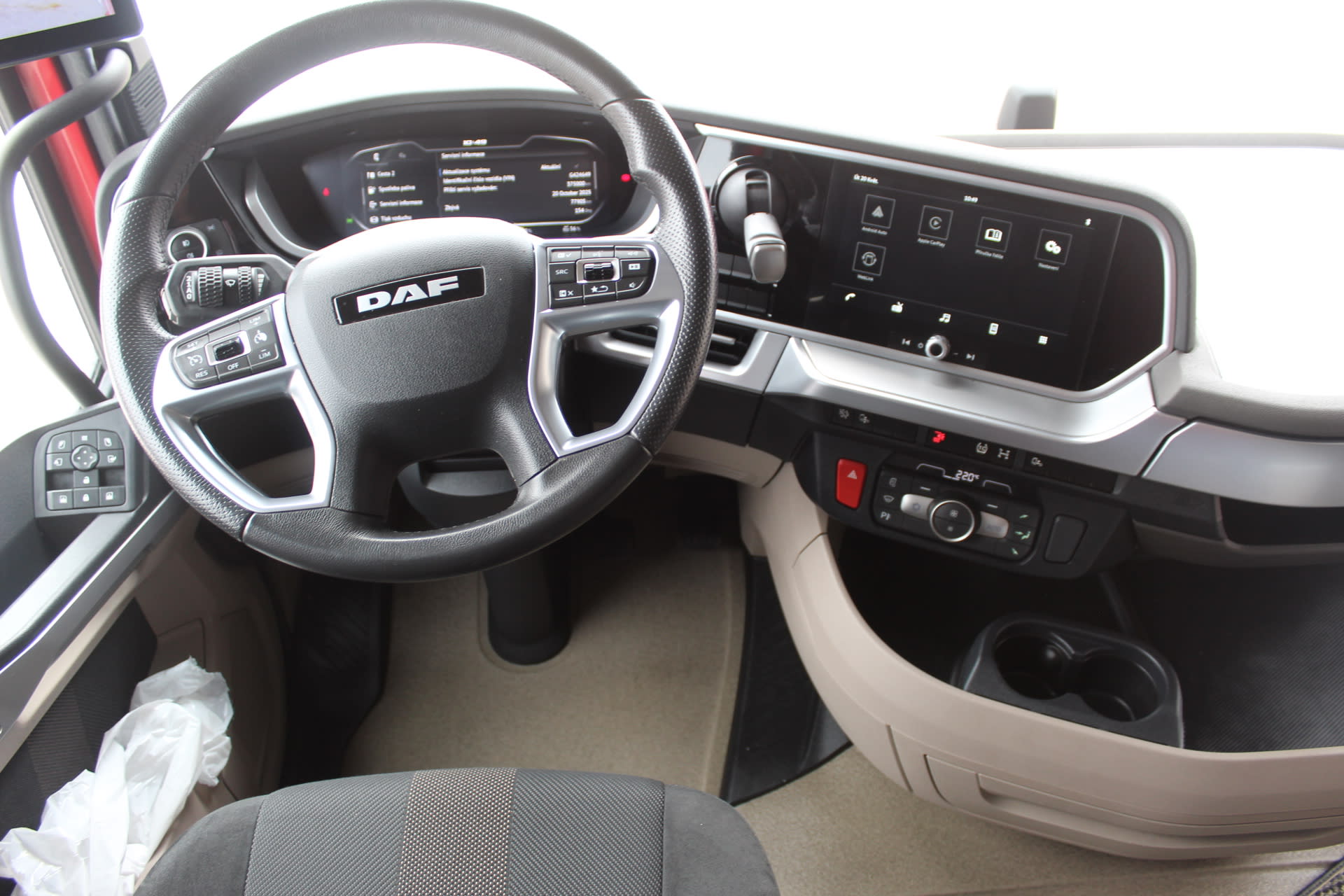 DAF XG 480 FT 4X2 LOW DECK null