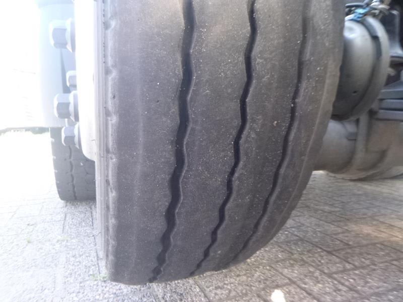DAF XF 480 FTP 6X2 P null