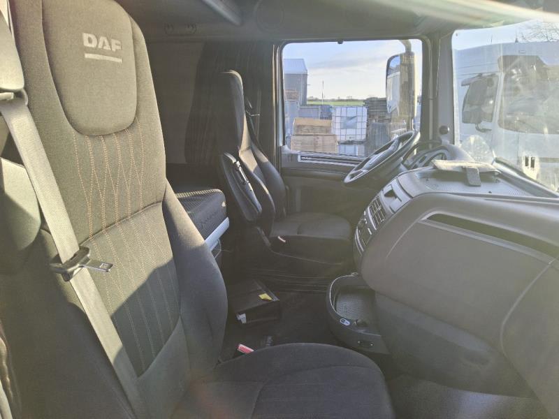 DAF XF 480 FT 4X2 LOW DECK null