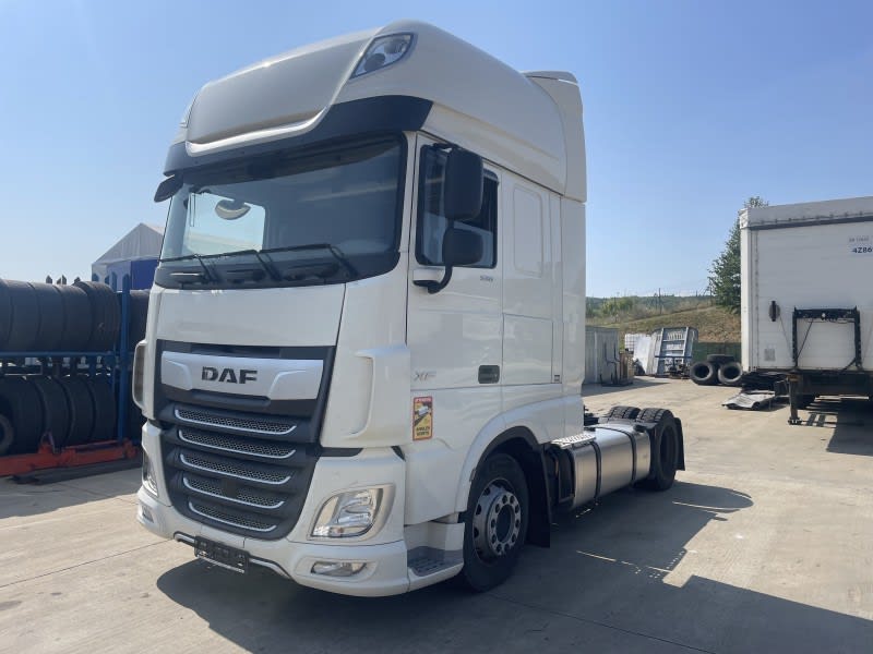 DAF XF 530 FT 4X2 LOW DECK null