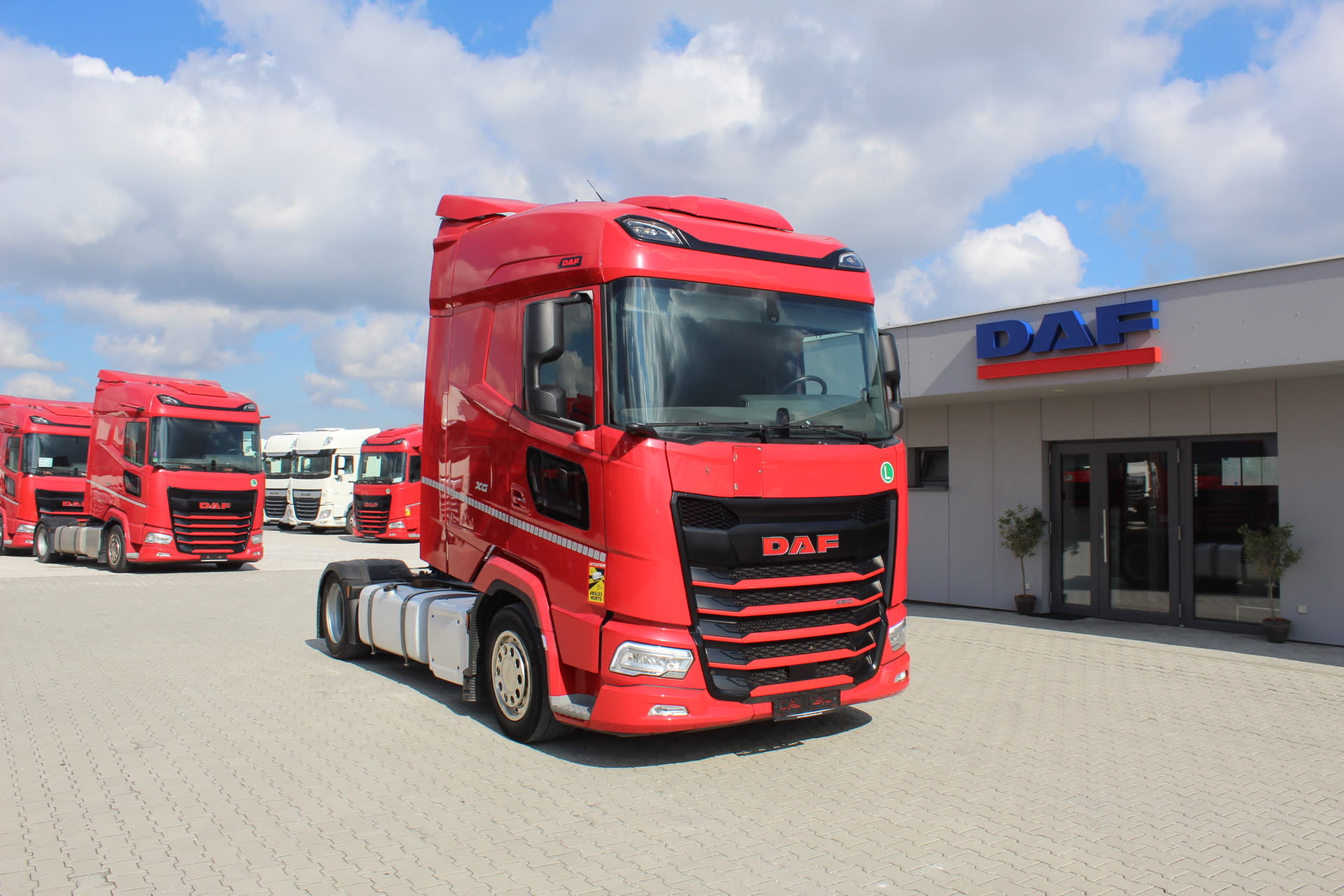 DAF XG 480 FT 4X2 LOW DECK Zdjęcia wkrótce będą dostępne