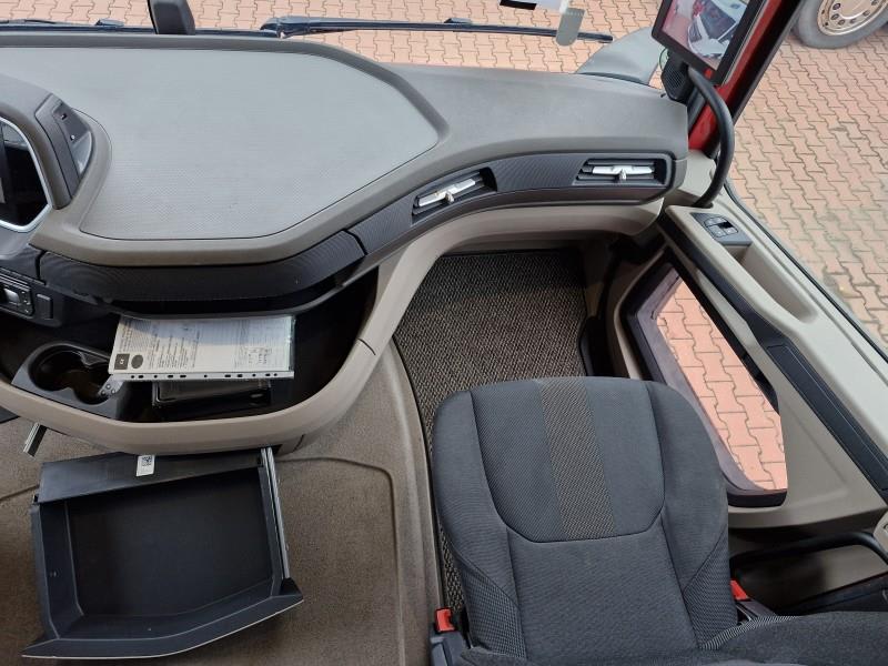 DAF XG 480 FT 4X2 LOW DECK null