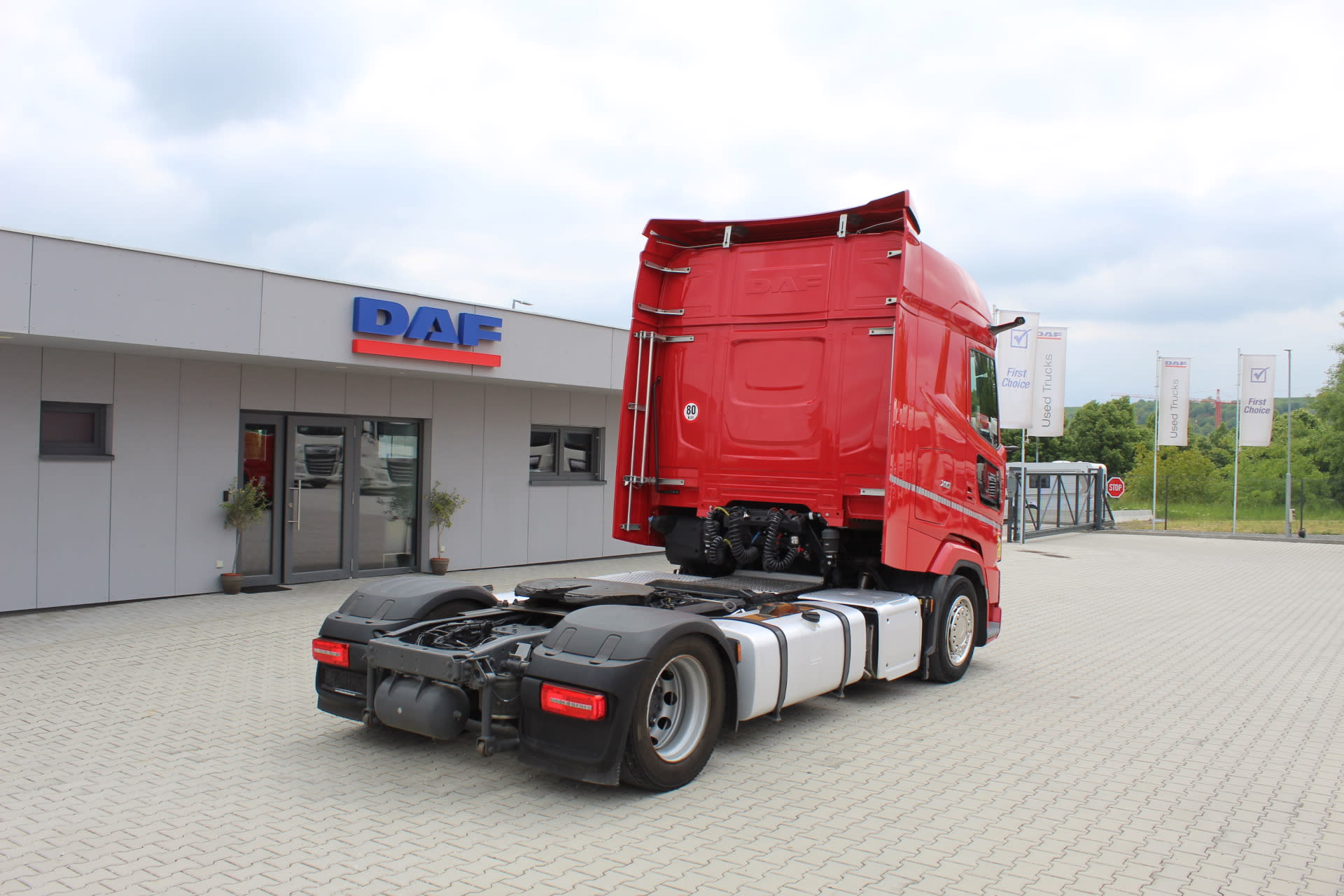 DAF XG 480 FT 4X2 LOW DECK null