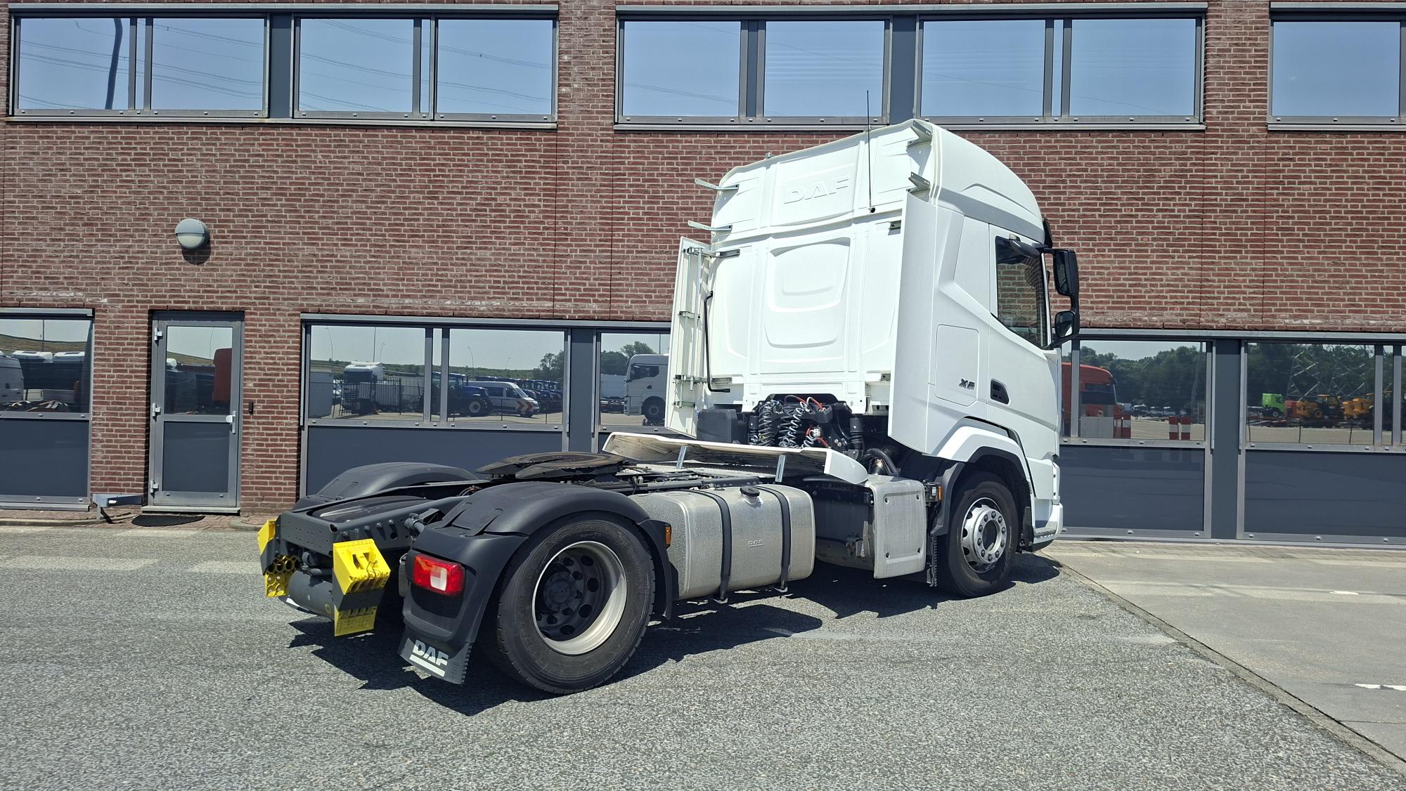 DAF XFn 480 FT 4X2 null