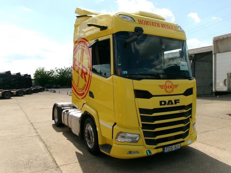DAF XFn 480 FT 4X2 LOW DECK null