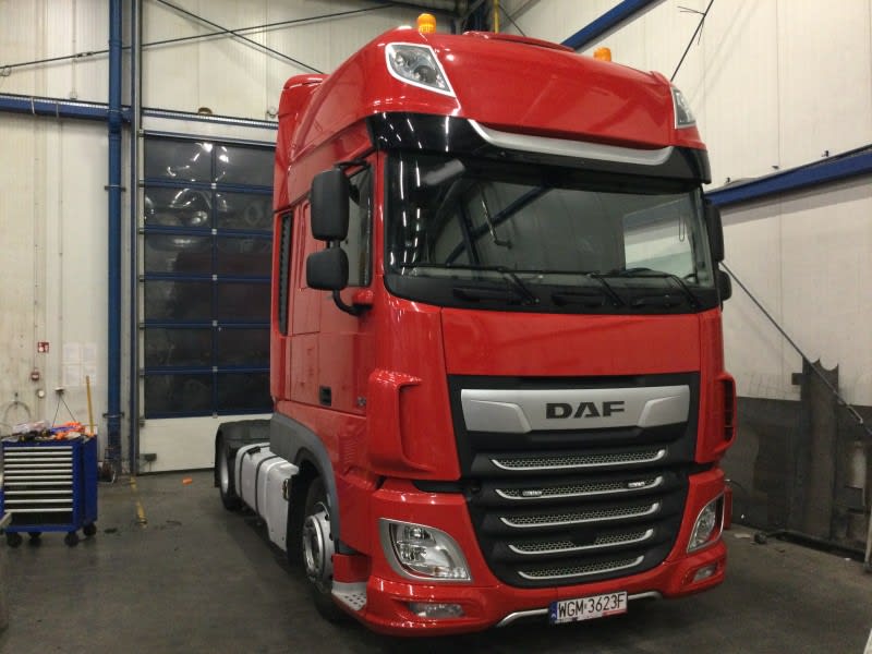 DAF XF 480 FT 4X2 LOW DECK null