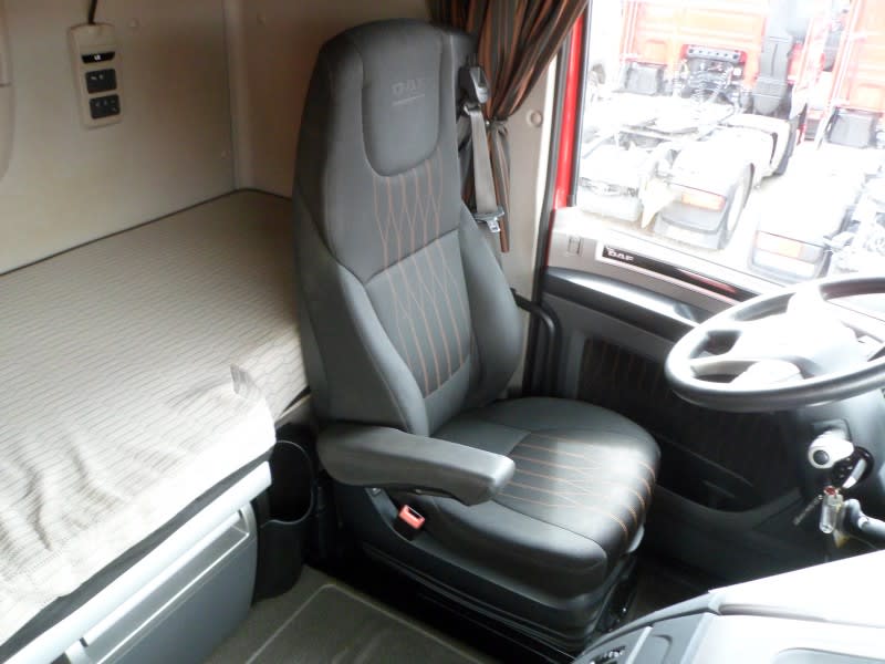 DAF XF 480 FT 4X2 LOW DECK null