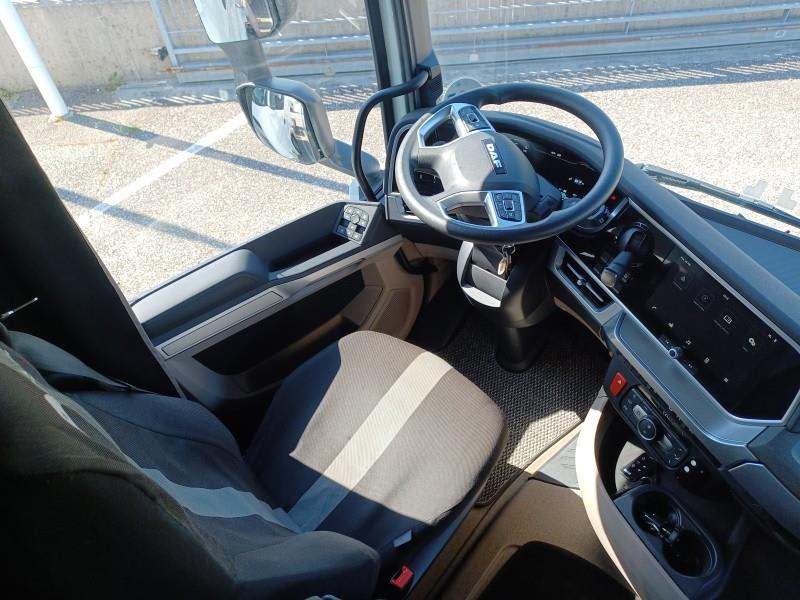 DAF XG 480 FT 4X2 LOW DECK null