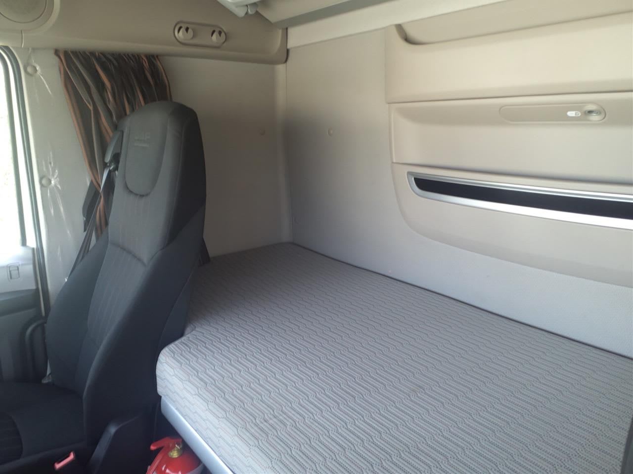 DAF XF 480 FT 4X2 null