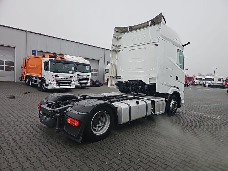 DAF XG 480 FT 4X2 LOW DECK null