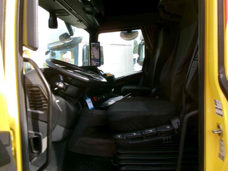 DAF XFn 480 FT 4X2 LOW DECK null