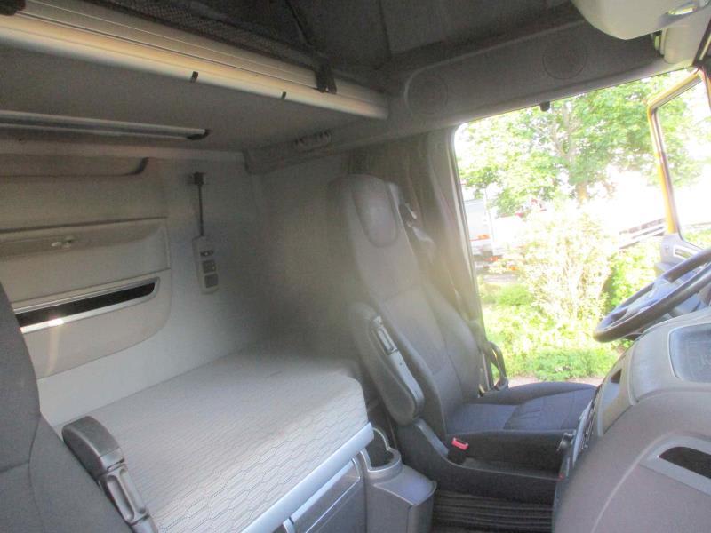 DAF XF 480 FT 4X2 LOW DECK null