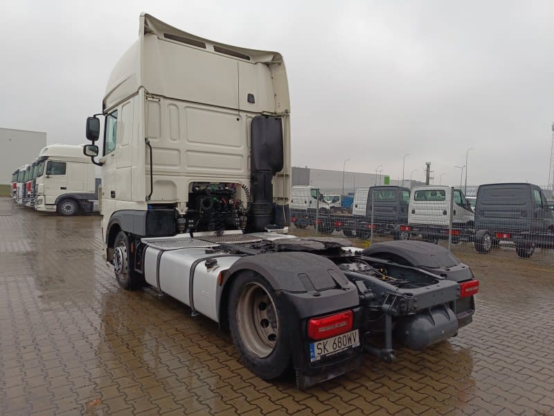DAF XF 480 FT 4X2 LOW DECK null