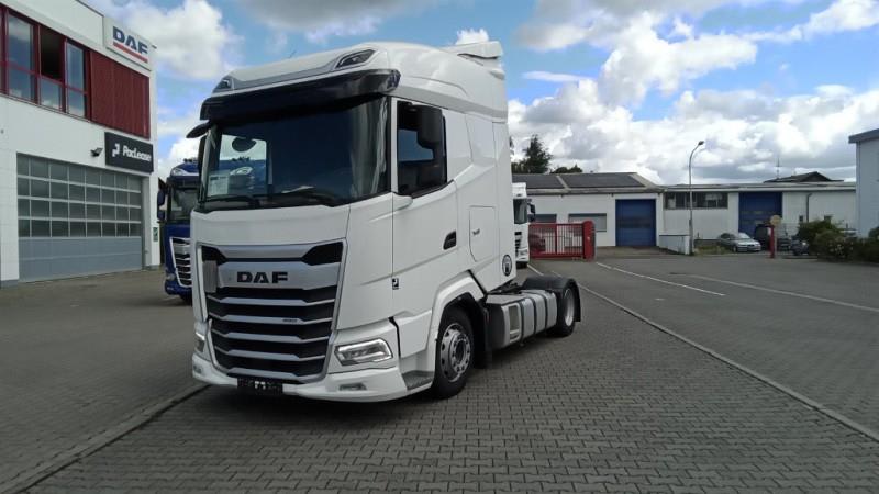 DAF XG 480 FT 4X2 LOW DECK null