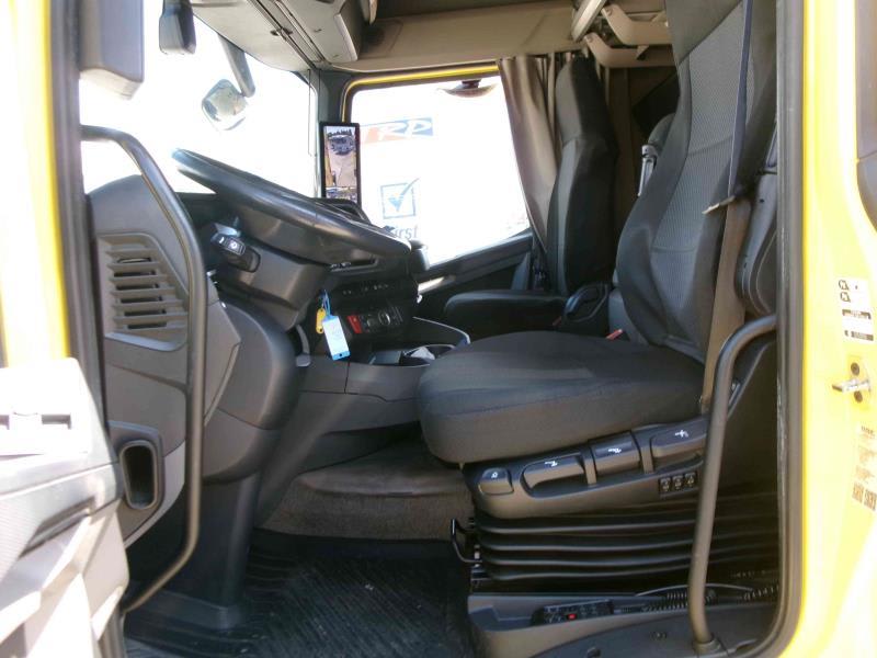 DAF XFn 480 FT 4X2 LOW DECK null