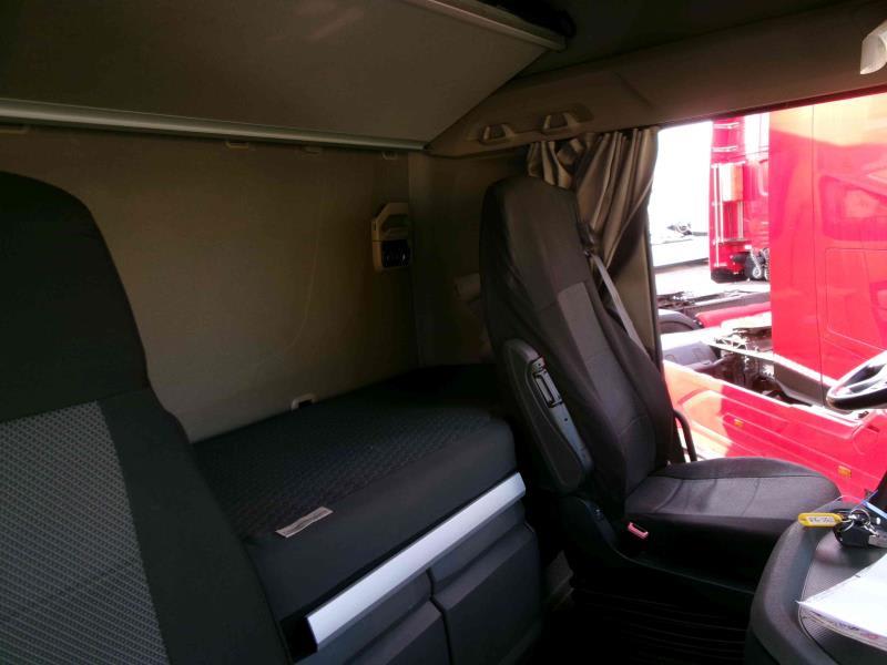 DAF XFn 480 FT 4X2 LOW DECK null