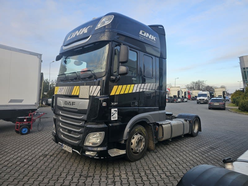 DAF XF 480 FT 4X2 LOW DECK null