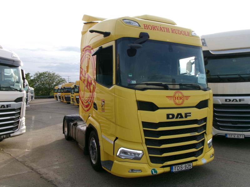 DAF XFn 480 FT 4X2 LOW DECK null