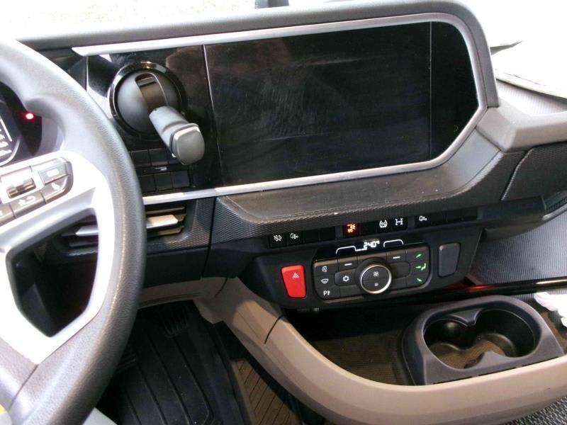 DAF XG 480 FT 4X2 LOW DECK null