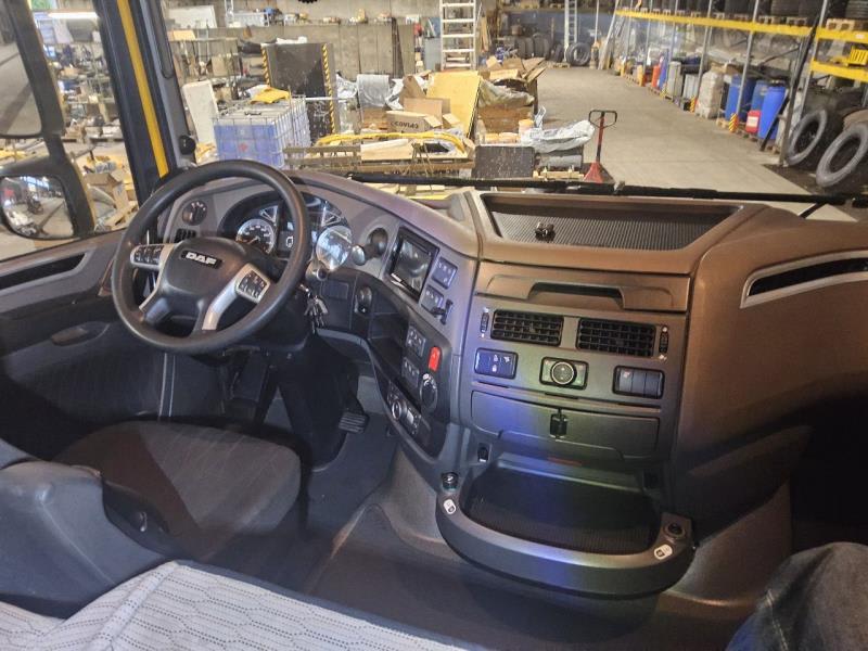 DAF XF 480 FAR 6X2 R null