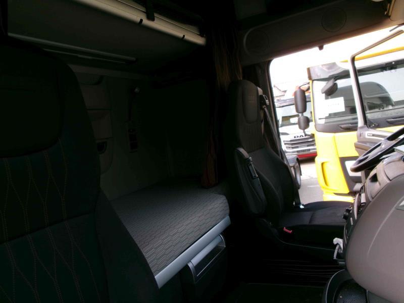 DAF XF 480 FT 4X2 LOW DECK null