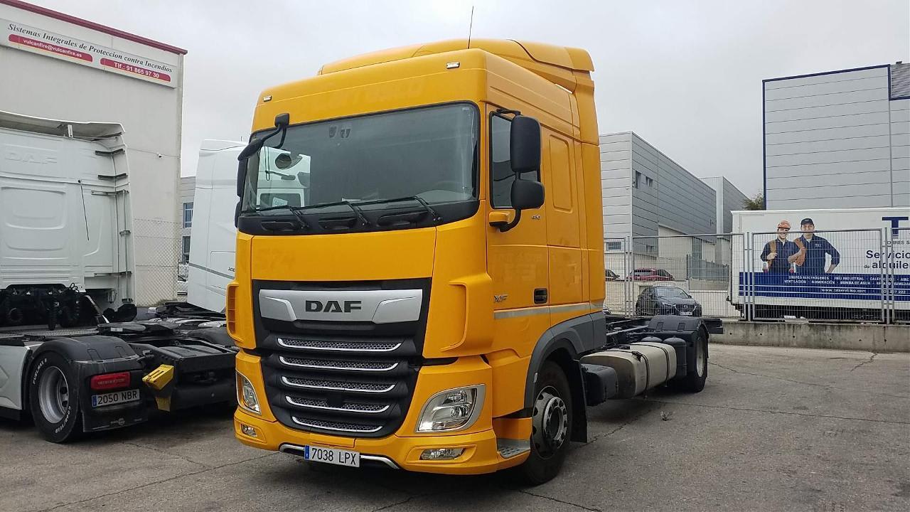 DAF XF 480 FA 4X2 LOW DECK Photos coming soon