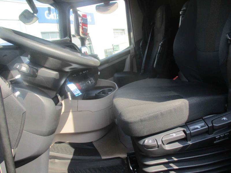 DAF XG 480 FT 4X2 LOW DECK null