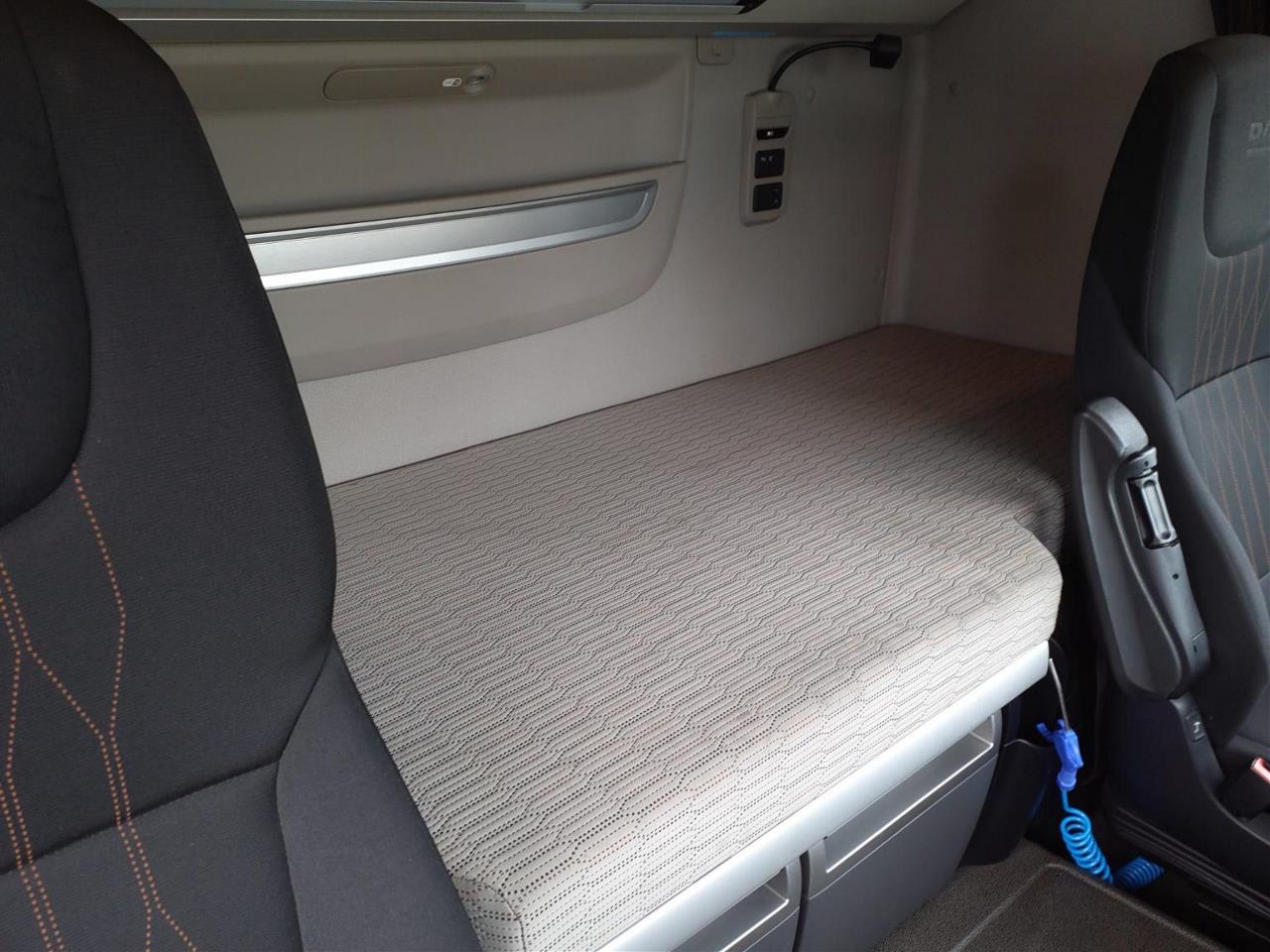 DAF XF 450 FT 4X2 null