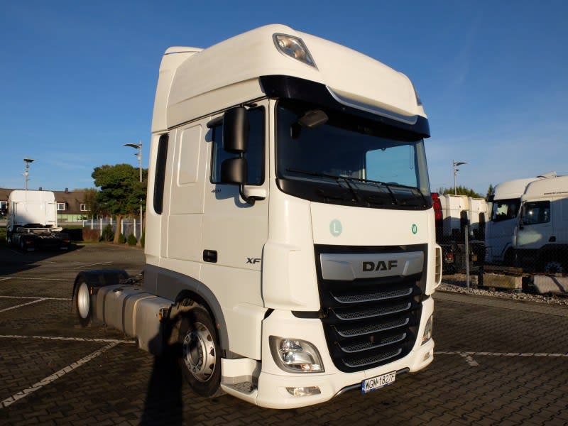 DAF XF 480 FT 4X2 LOW DECK null