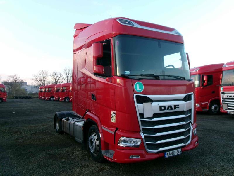 DAF XG 480 FT 4X2 LOW DECK null