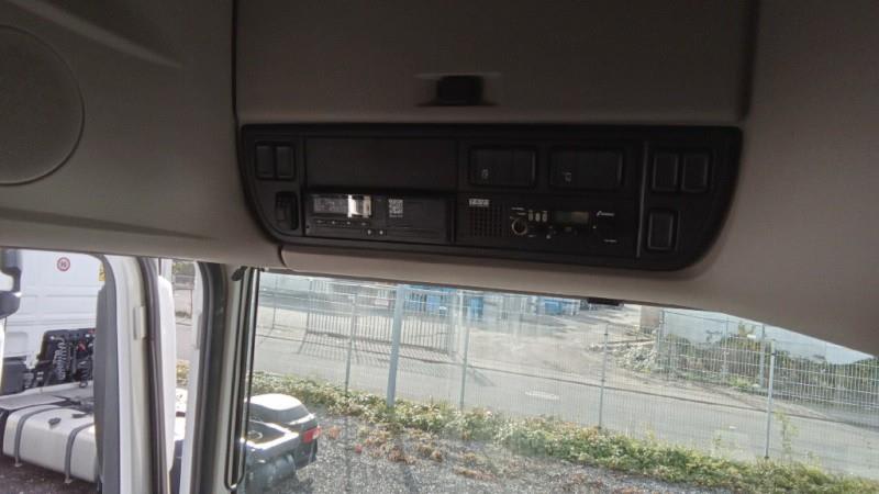 DAF XF 480 FT 4X2 LOW DECK null