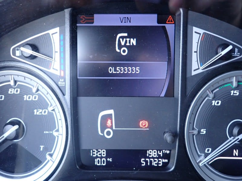 DAF LF 230 FA 4X2 null