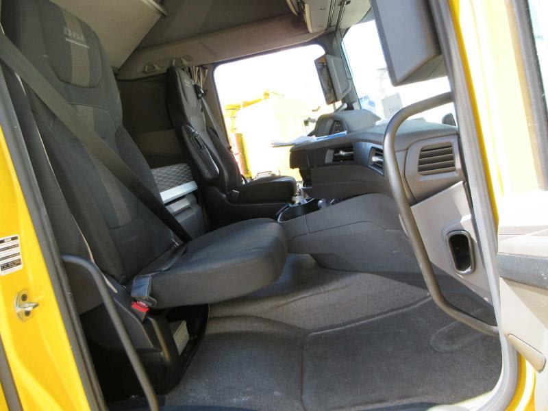 DAF XFn 480 FT 4X2 LOW DECK null
