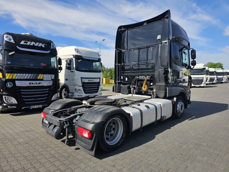 DAF XF 480 FT 4X2 LOW DECK null