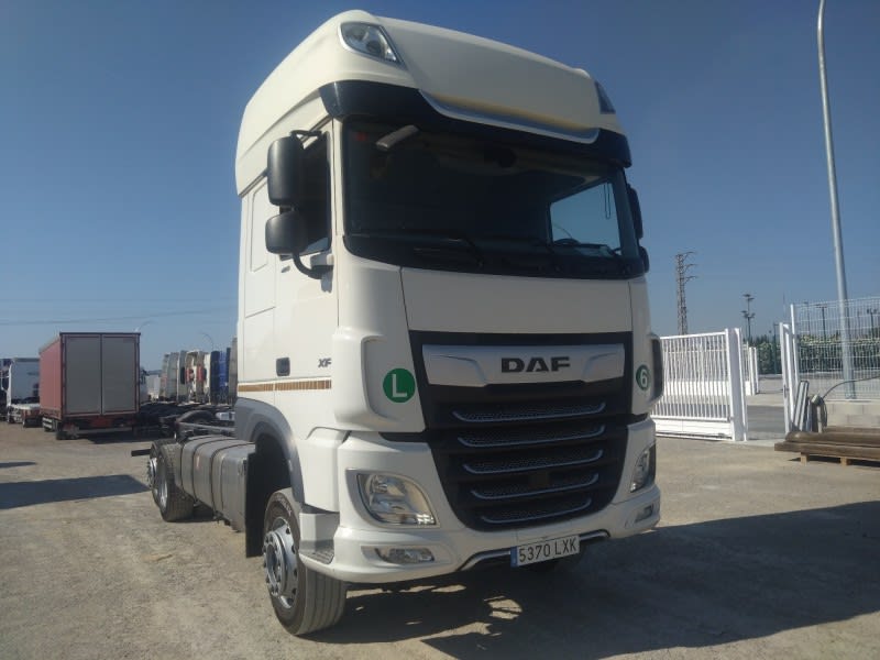 DAF XF 480 FAR 6X2 R null
