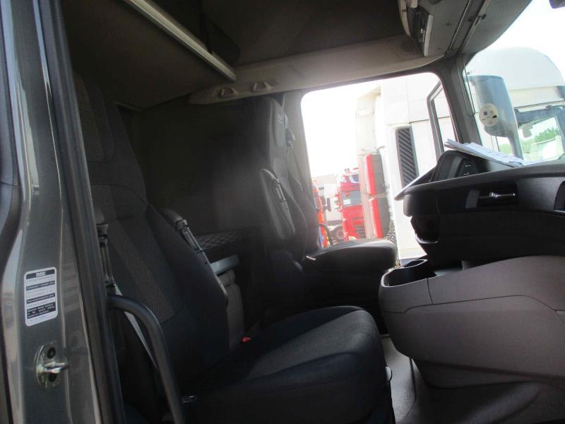 DAF XG 480 FT 4X2 LOW DECK null