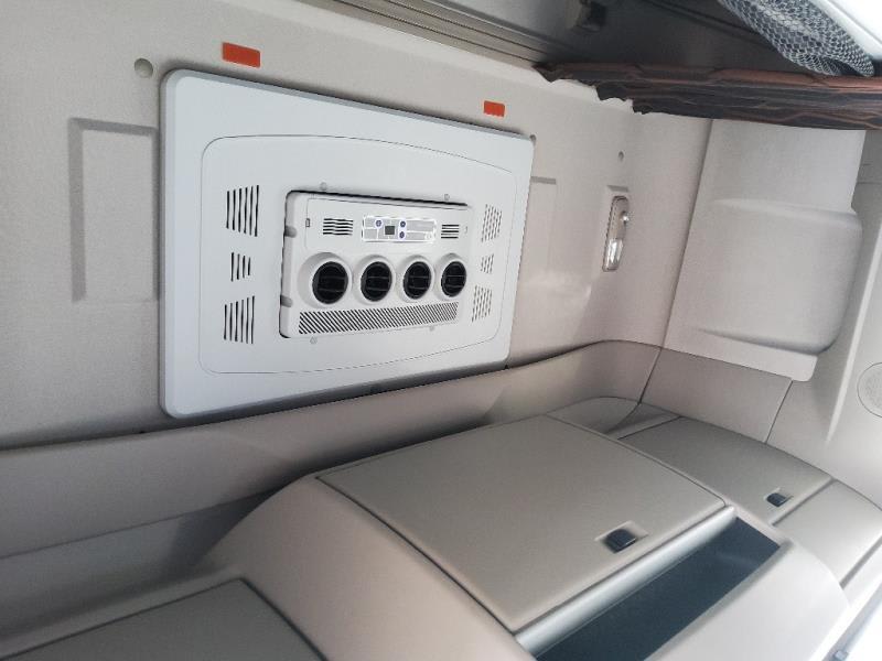 DAF XF 480 FT 4X2 LOW DECK null