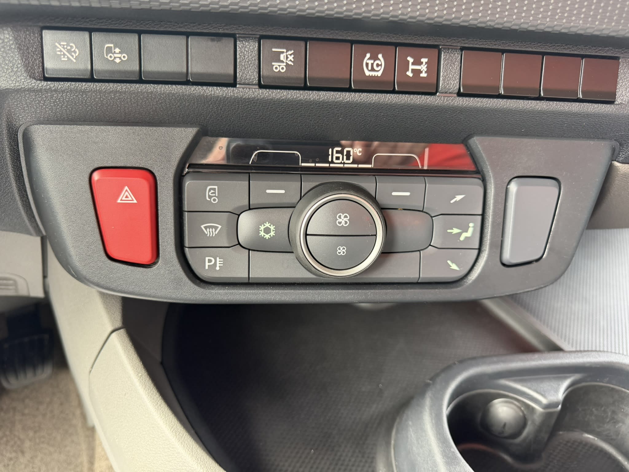 DAF XFn 480 FT 4X2 null