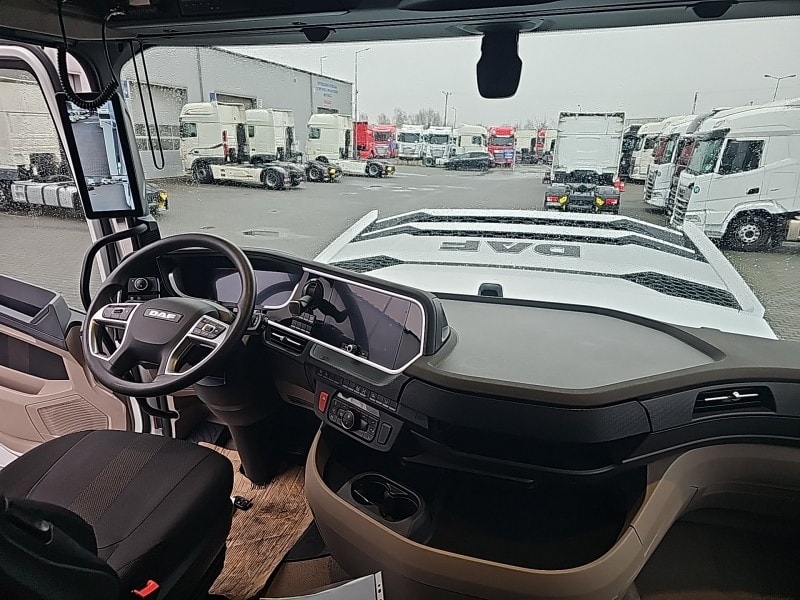 DAF XG 480 FT 4X2 LOW DECK null