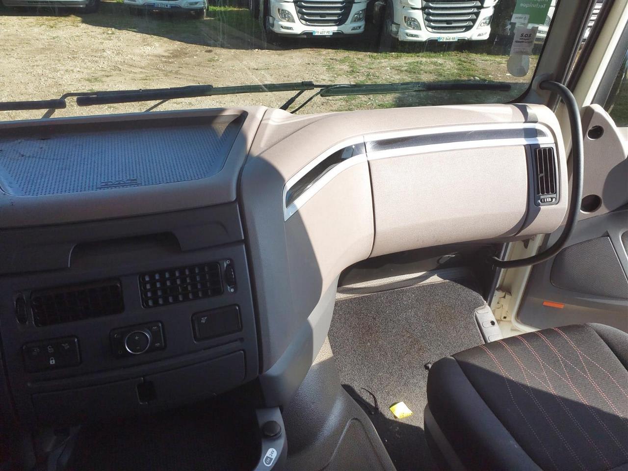 DAF XF 480 FT 4X2 null