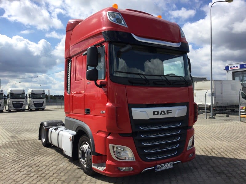 DAF XF 480 FT 4X2 LOW DECK null
